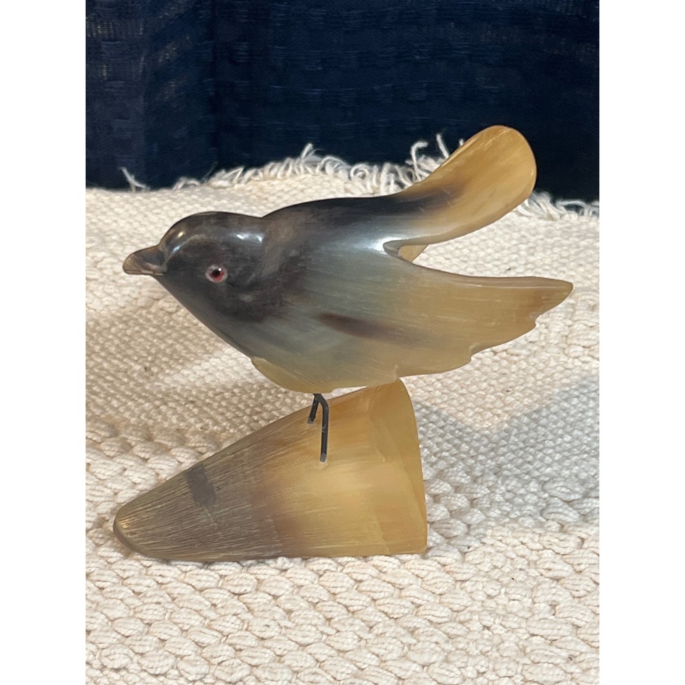 Vintage Hand Carved Horn Bird Figurine Mid Century Folk Art Sculpture‎ Decor 4"